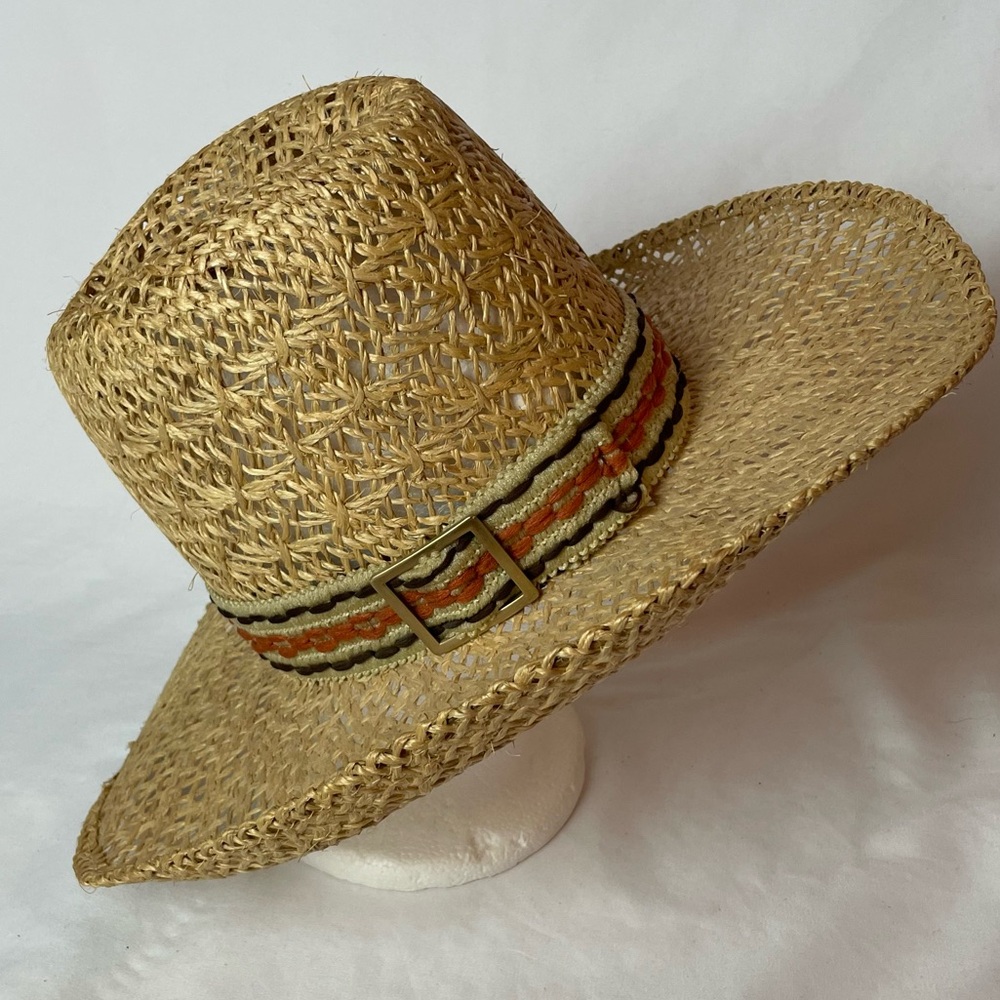 Straw hat with band